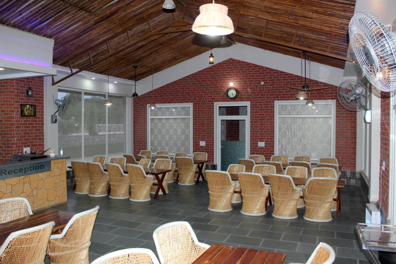 Amrit Van Resort Jaipur Dış mekan fotoğraf
